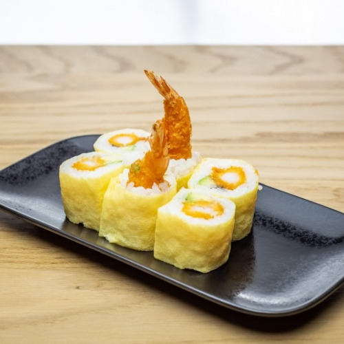 Yellow tempura crevette avocat