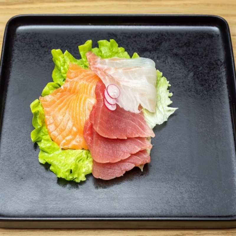 Sashimi mix 9